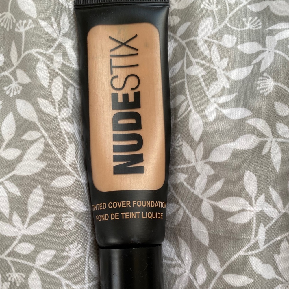 Nudestix tinted cover foundation shade 4